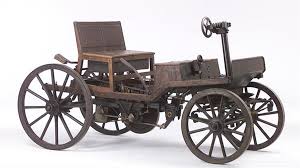 PRIMEIRO CARRO DA HISTÓRIA NO MUNDO