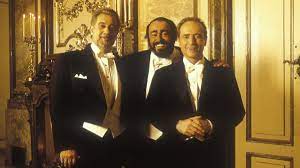 Plácido Domingo,  Luciano Pavarotti e José Carreras