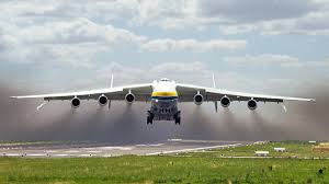 AERO CARGUEIRO ANTONOV